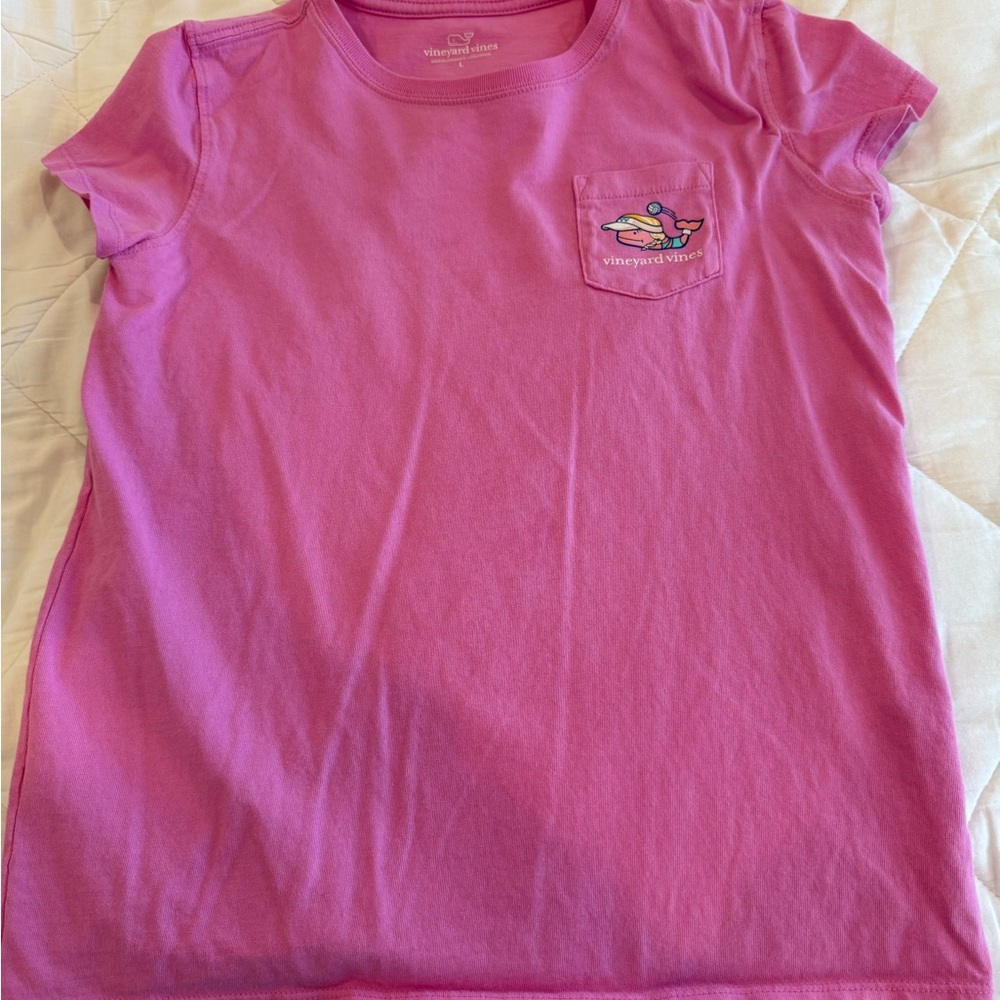 Vineyard Vines Kids Volleyball Tee with Whale Logo Sz L